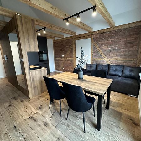 Apartamenty Ceramiczna ブンツラウ エクステリア 写真