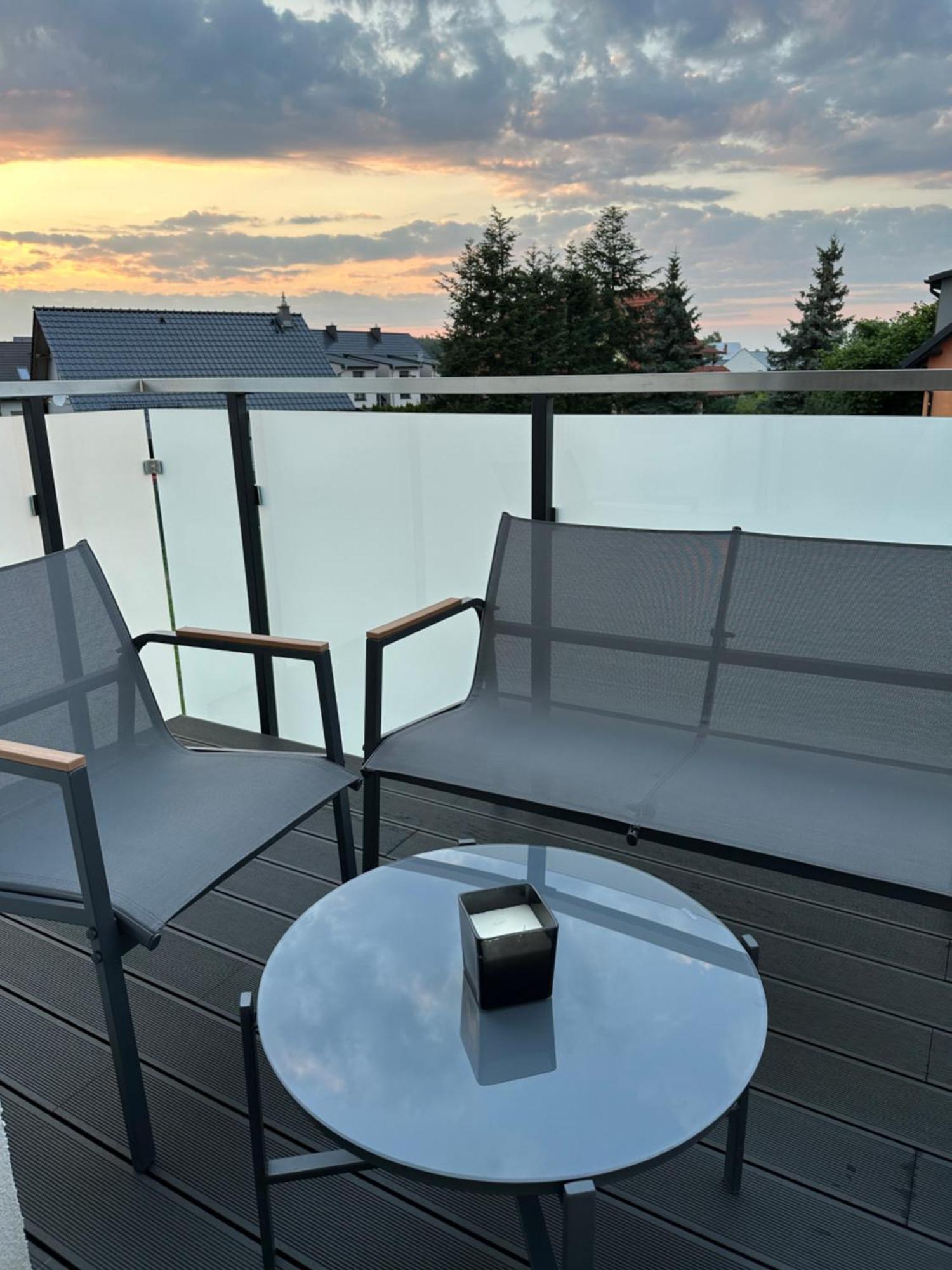 Apartamenty Ceramiczna ブンツラウ エクステリア 写真