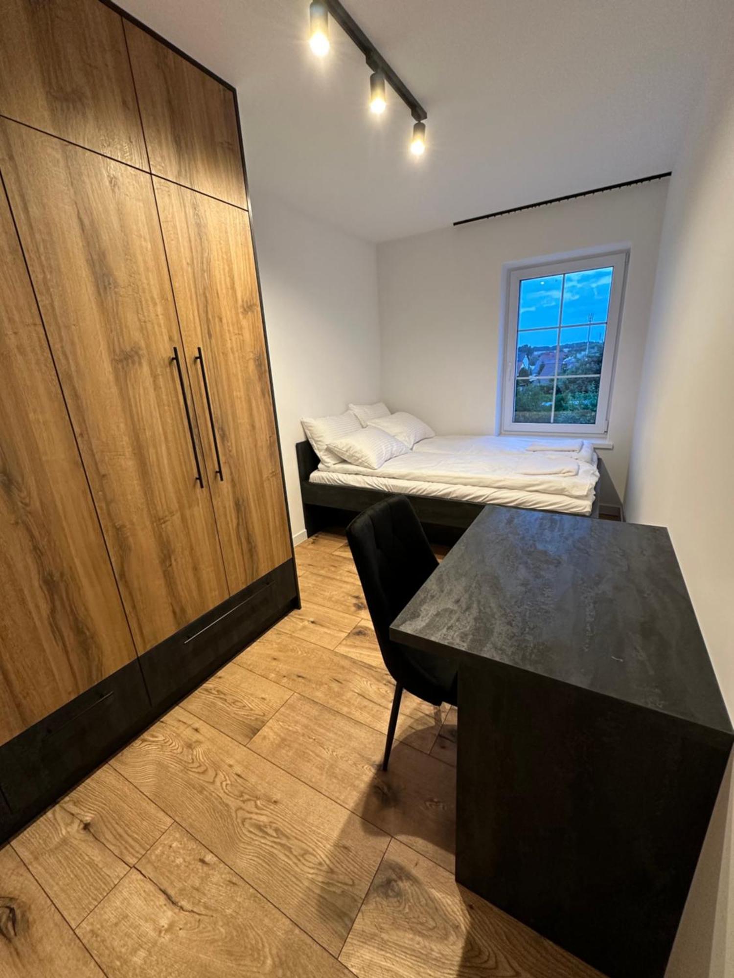 Apartamenty Ceramiczna ブンツラウ エクステリア 写真